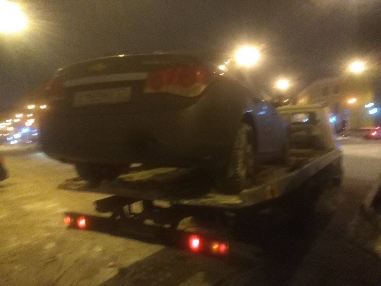 Услуги эвакуатора при ДТП