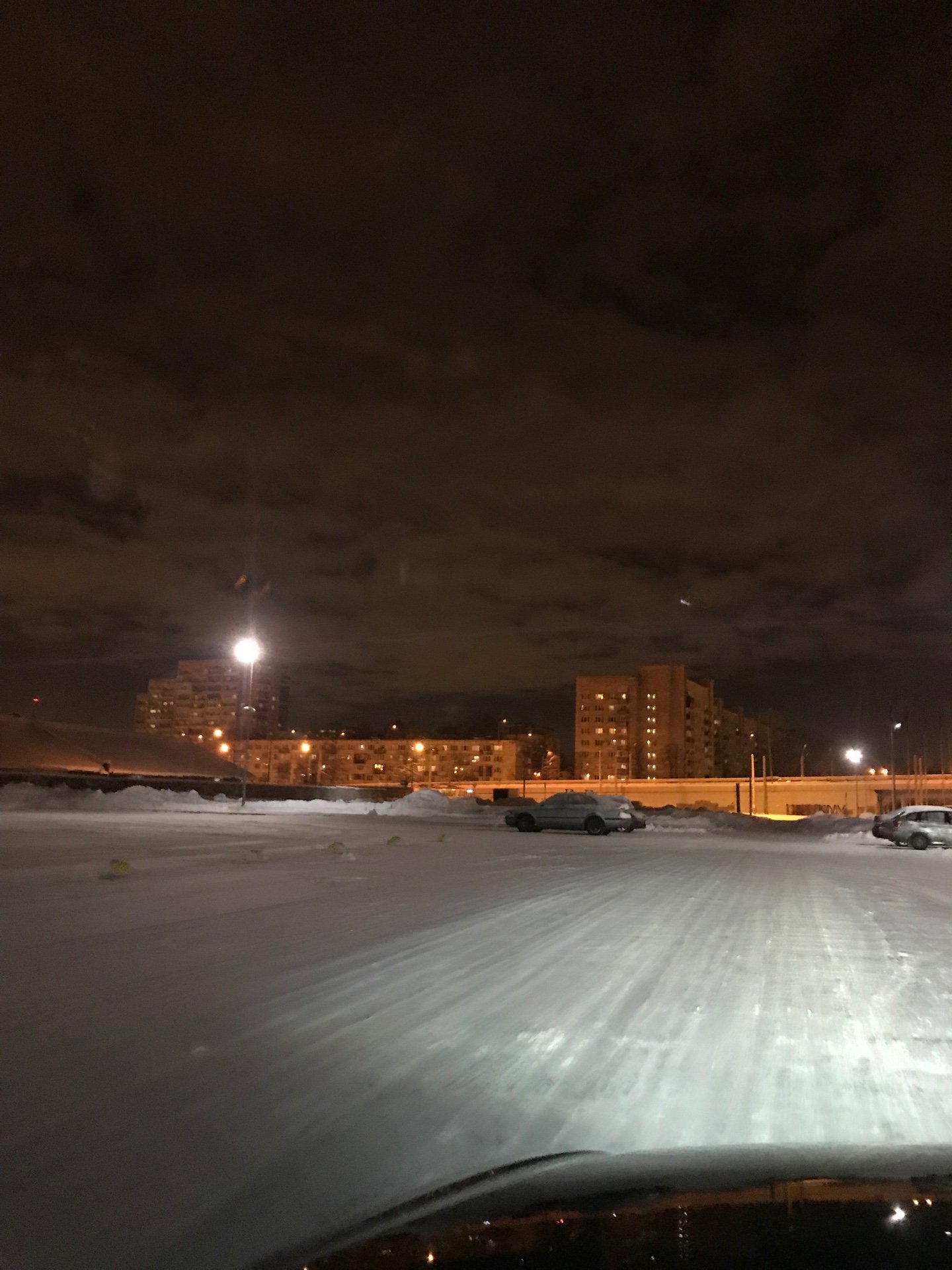 Перевозка эвакуатором авто на дальние расстояния